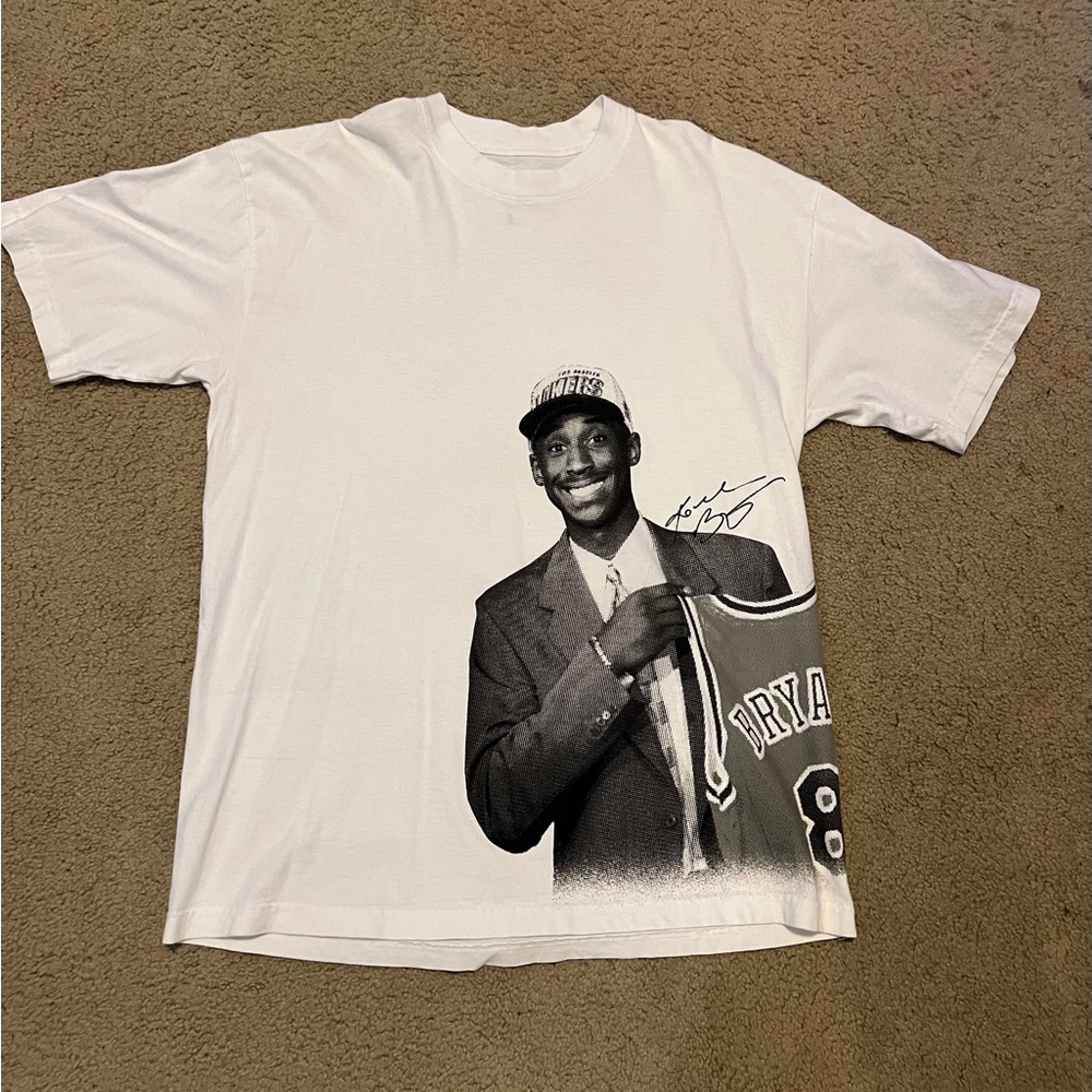 Modern Vintage White Graphic Tee